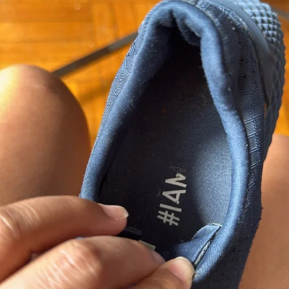 NOBULL Ripstop Runner shoes in Iridescent Blue. - Picture 9 of 13